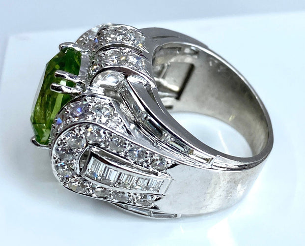 Bague 51 Bague Art Déco Platine diamants et péridot 58 Facettes
