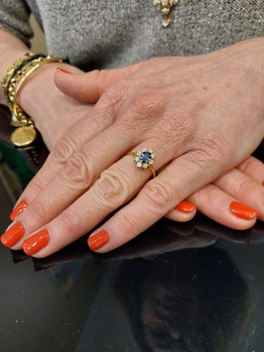 Bague 57 Bague Margueritte saphir, diamants 58 Facettes 063811