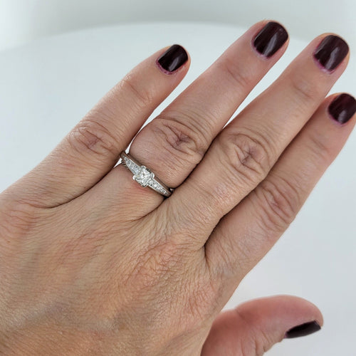 Bague Solitaire en or blanc diamant princesse 58 Facettes