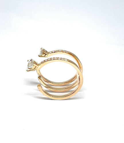 Bague Bague en or jaune et diamants forme poire 58 Facettes