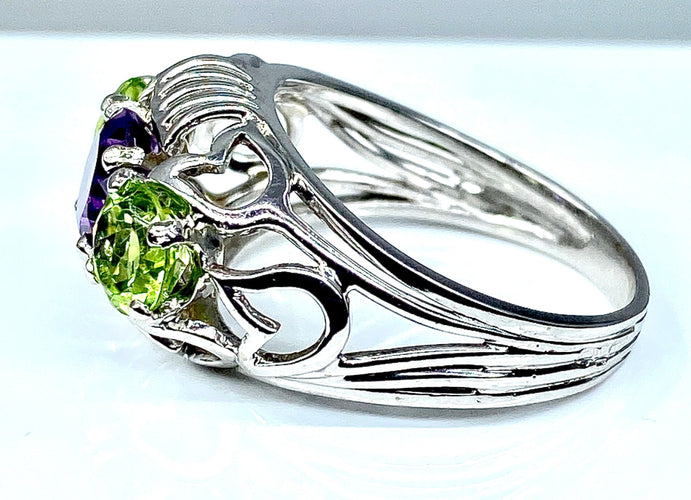 Bague 58 Bague péridots et améthyste 58 Facettes AB247