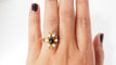 Bague Bague vintage cabochon de Grenat et perles 58 Facettes 31803