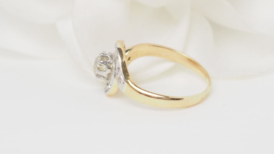 Bague 56 Bague Tourbillon en or et platine, diamants 58 Facettes 32583