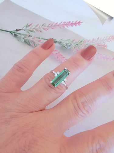 Bague Bague Tourmaline verte Diamants Or Blanc 58 Facettes AB 1080
