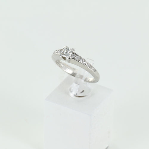 Bague Solitaire en or blanc diamant princesse 58 Facettes