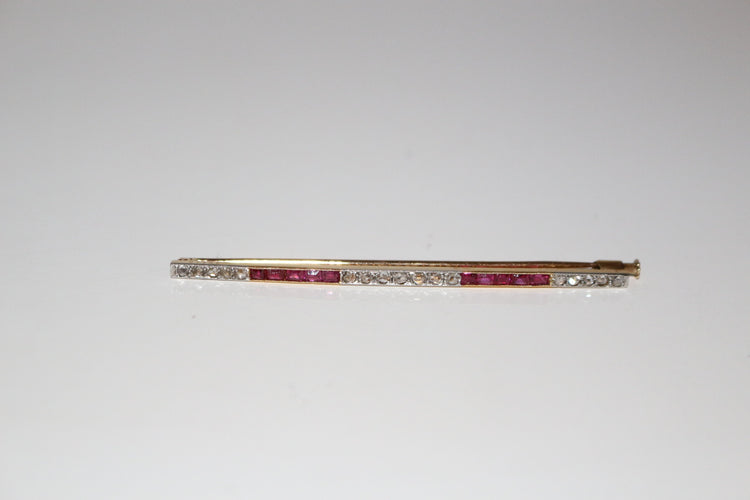 Broche Broche-barrette Art Déco Rubis Et Diamants 58 Facettes 494