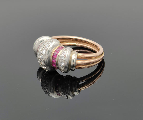 Bague 54.5 Bague Tank en or ornée de diamants et rubis 58 Facettes
