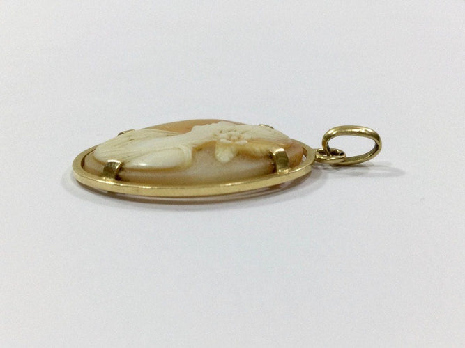 Pendentif Pendentif Camée coquillage 58 Facettes 950066