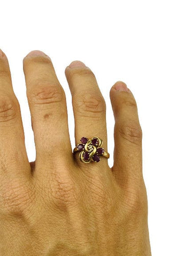 Bague Bague Fleur Or Rubis 58 Facettes 20400000702