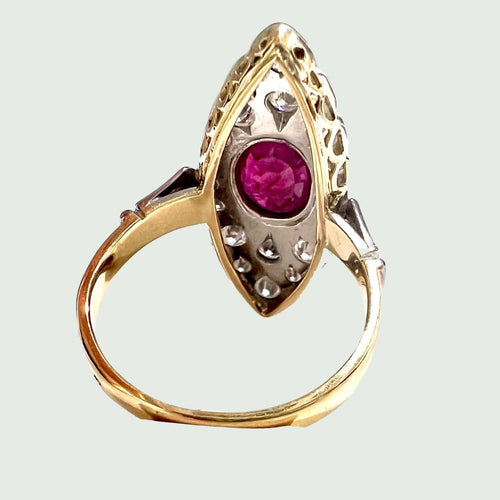 Bague BAGUE STYLE ART DÉCO RUBIS DIAMANTS 58 Facettes Q887A