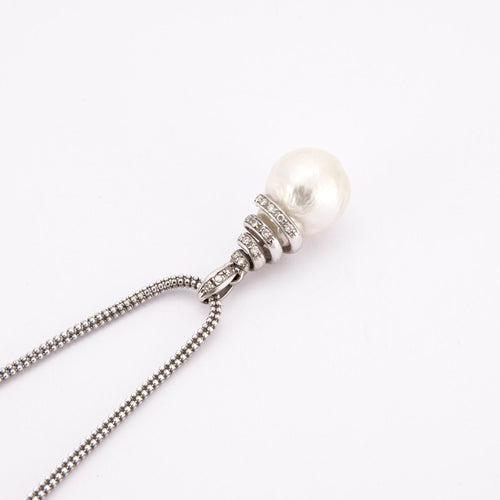 Collier Collier Pendentif Perle baroque 58 Facettes