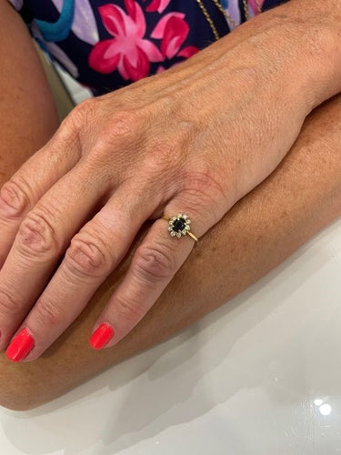 Bague 51 BAGUE MARGUERITE SAPHIR ET DIAMANTS 58 Facettes 054321