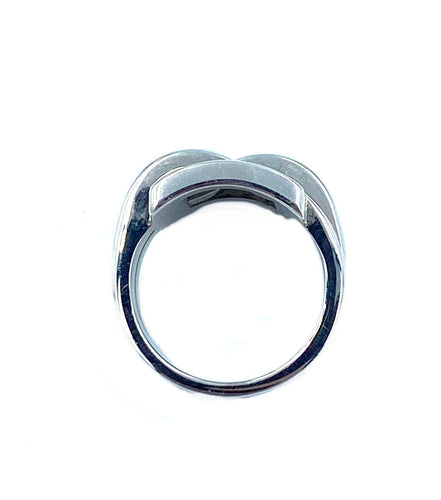 Bague 54 Boucheron. Bague or blanc 58 Facettes