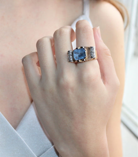 Bague 55 Bague Tank spinelle Verneuil et diamants 58 Facettes 455