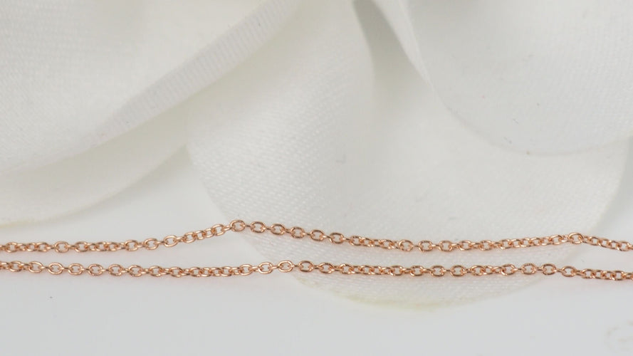 Collier Collier en or rose et nacre 58 Facettes 31596