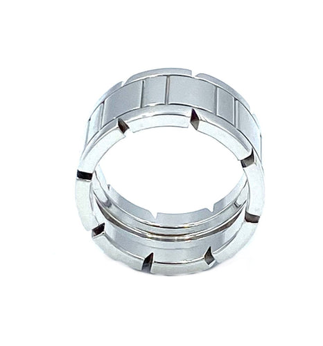 Bague 54 Cartier. Collection Tank Française, bague or blanc 58 Facettes