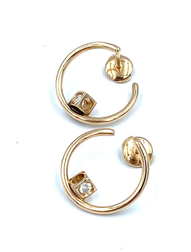 Boucles d'oreilles DINH VAN. Collection Cube Diamants, créoles en or rose 18K et diamants 58 Facettes