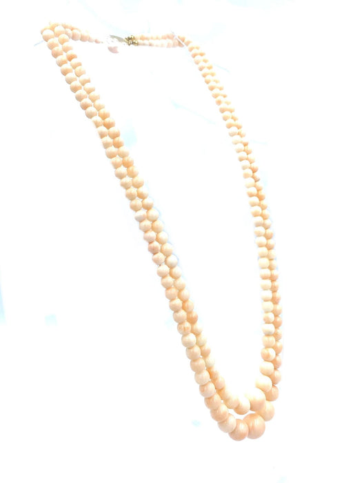 Collier Collier en or et corail 58 Facettes