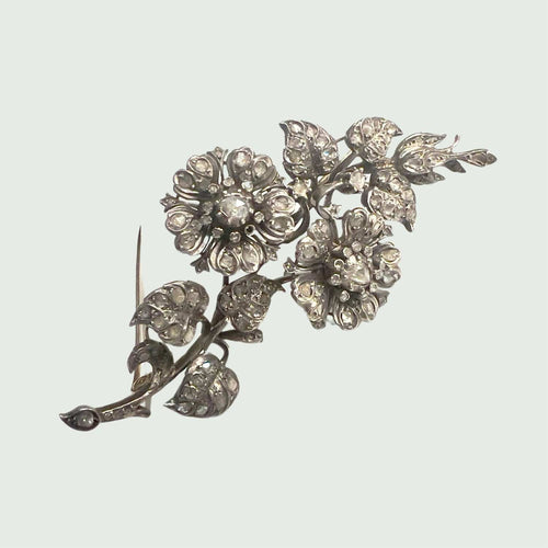 Broche Broche S.XIX époque antique or 18 kts et argent avec diamants 58 Facettes Q954A (910)