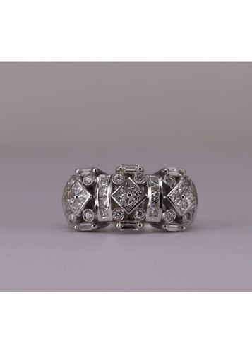 Bague Bague Art Déco Or blanc et Diamants 58 Facettes RNG2508