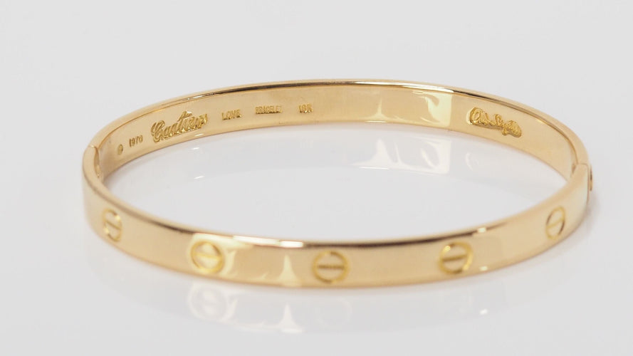 Bracelet 18 Bracelet Cartier Love "vintage" en or jaune 58 Facettes 32199