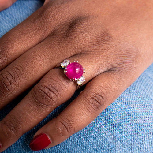 Bague 51 Bague en or gris, Rubis cabochon, Diamants 58 Facettes ALGU03