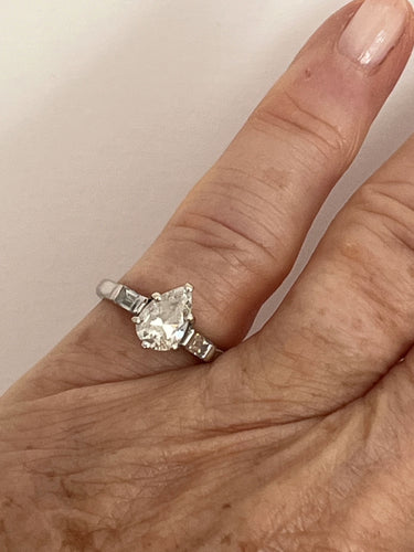 Bague 48 Bague Or Gris Diamant Taille Poire 58 Facettes 5341