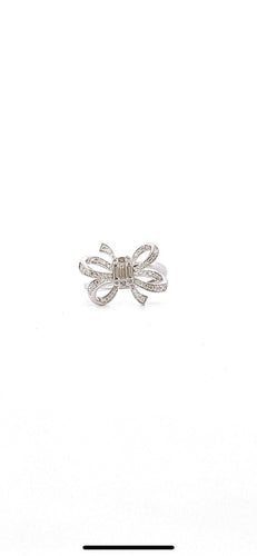 Bague 55 Bague Noeud en or blanc diamants 58 Facettes