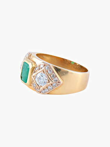 Bague Large Bague Or Jaune Emeraude et Diamants 58 Facettes