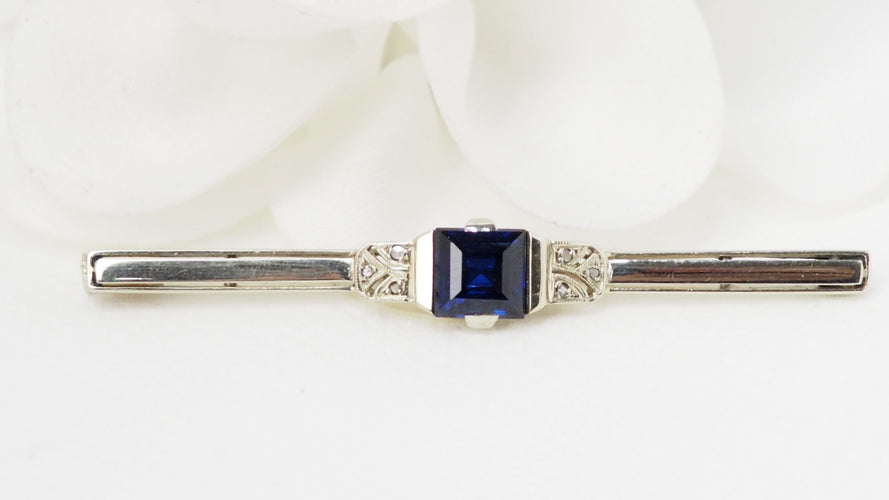 Broche Broche barrette Or blanc Saphir et roses de Diamants 58 Facettes 31117