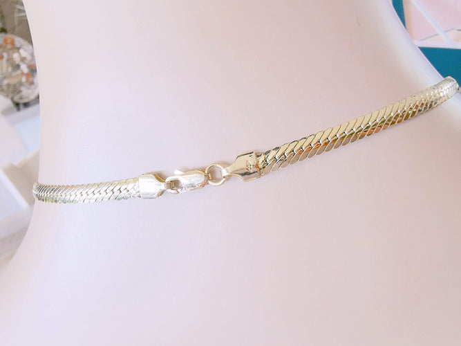 Collier Collier tête de félin Or Jaune 58 Facettes AA 1472