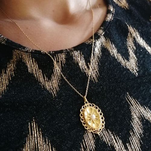 Pendentif PENDENTIF VINTAGE OR JAUNE PERLE FINE 58 Facettes 3873