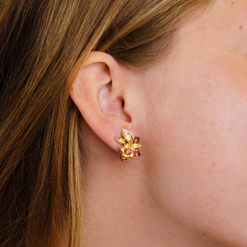 Boucles d'oreilles Boucles d'oreilles Fleurs Rubis birmans 58 Facettes 2.165