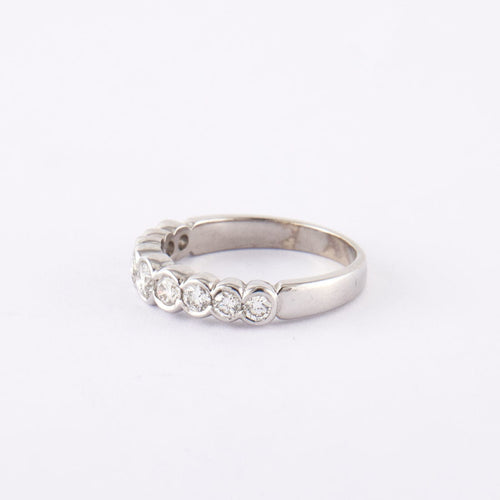 Bague 52 Demi Alliance Or Blanc Diamants 58 Facettes
