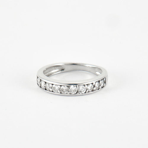 Bague 49 Bague en Or Blanc & diamants 58 Facettes