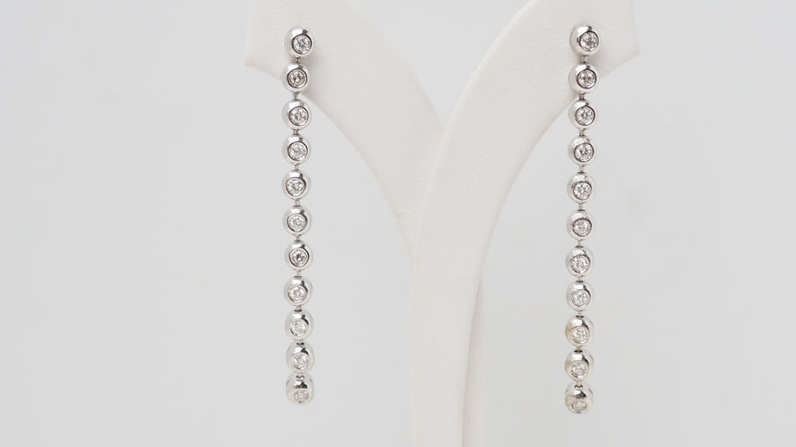 Boucles d'oreilles 5cm Boucles d'oreilles pendantes Or blanc Diamants 58 Facettes 32255