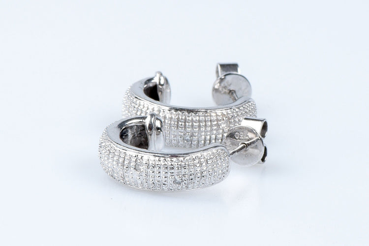 Boucles d'oreilles Boucles d'oreilles diamants en or blanc 58 Facettes 111-196974-29