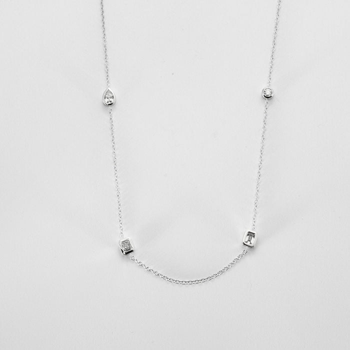 Collier Collier or blanc chaîne alternée de diamants 58 Facettes 3674