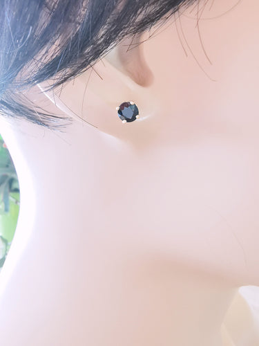 Boucles d'oreilles Boucles d'oreilles puces clous Saphirs Alpa Or 18 K 58 Facettes AA 1474