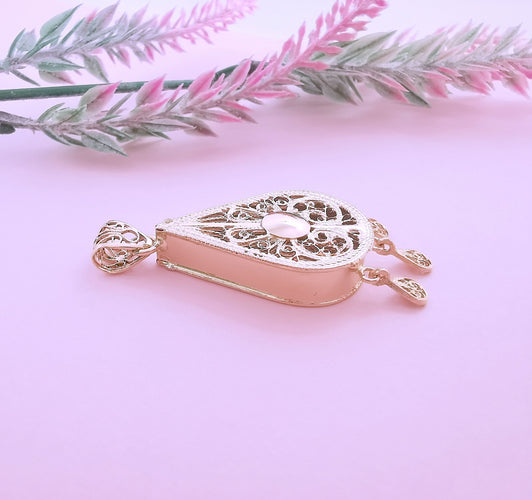 Pendentif Pendentif Meskia en filigrane et pampilles Or Rose 18 K 58 Facettes AA 1637