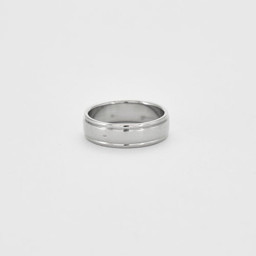 Bague 56 Alliance or blanc 18 carats 58 Facettes