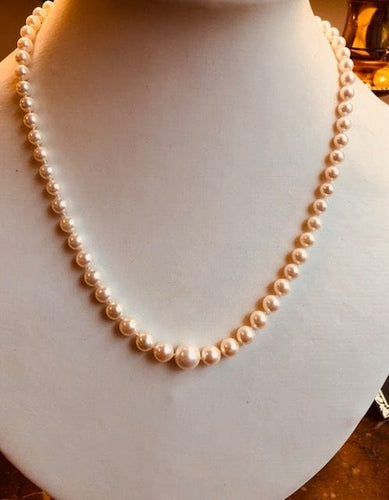 Collier Collier de perles de cultures blanches, fermoir diamants 58 Facettes