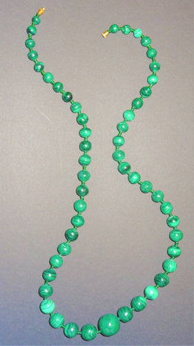Collier Collier en malachite en chute 58 Facettes
