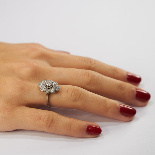 Bague Bague Marguerite Diamants Platine 58 Facettes LOT 3577