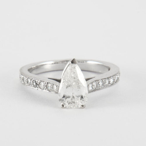 Bague 52 Bague en Or Blanc & diamants 58 Facettes