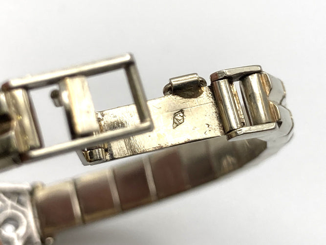 Montre Montre Art Déco diamants 2.44 cts 58 Facettes 07/07 - 16