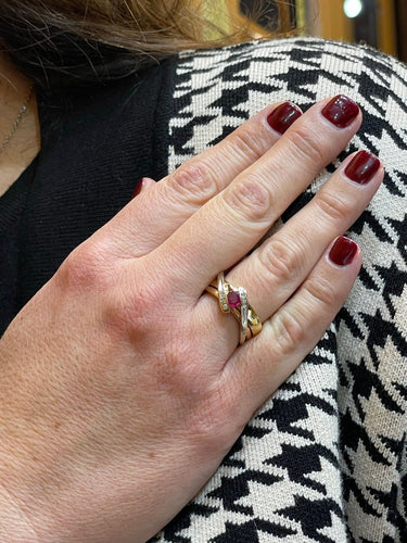 Bague Bague Guy Laroche rubis et diamants 58 Facettes