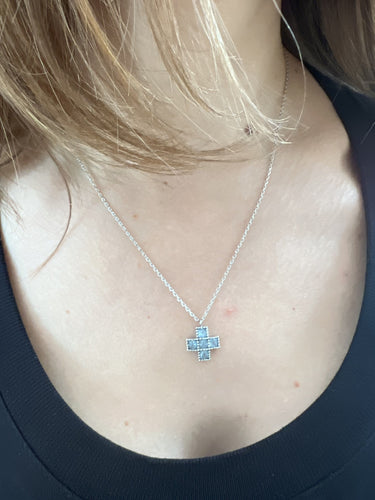 Collier Collier Pendentif Croix Topaze 58 Facettes 20400000663