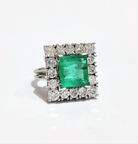 Bague 51 Bague platine émeraude entourage diamants 58 Facettes 1-775/4