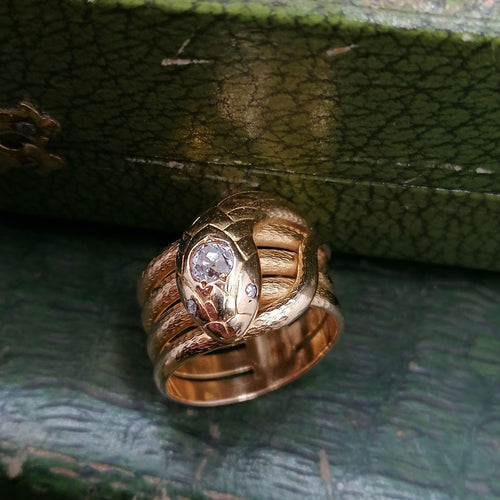 Bague Bague serpent or jaune diamants 58 Facettes 2716